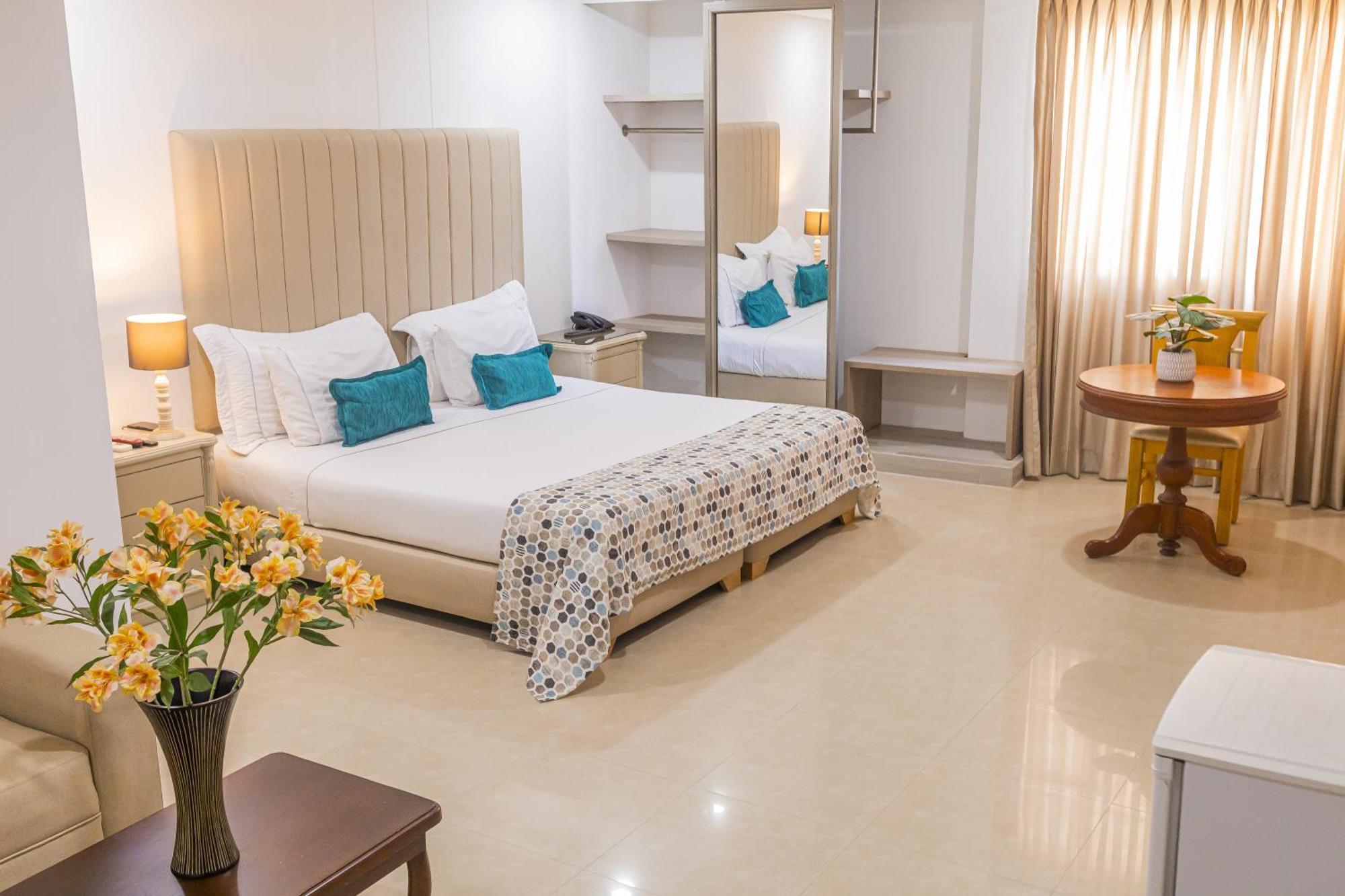 Hotel Costa Bonita Montería Extérieur photo